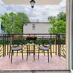 Imperial - Patio Mare סופוט