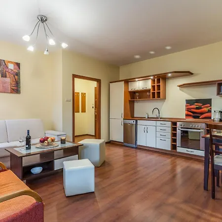 Imperial - Patio Mare *