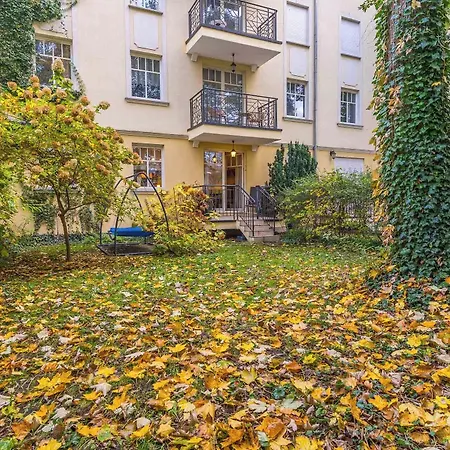 Imperial - Patio Mare *